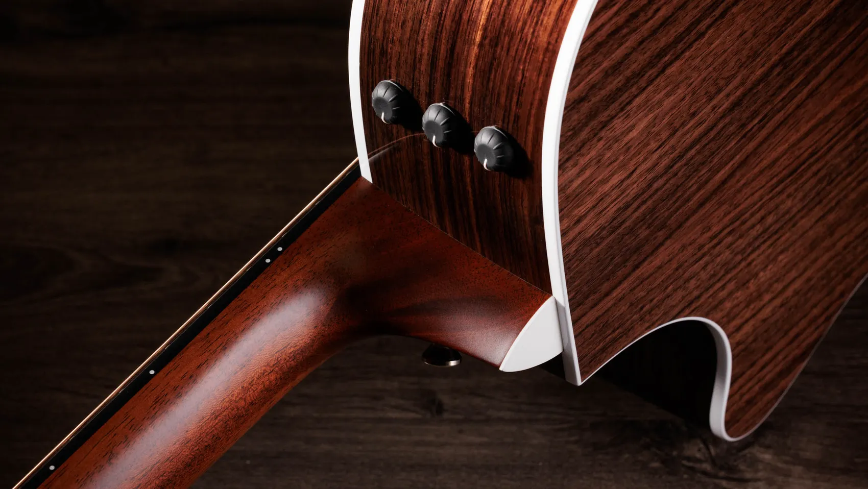 412ceIndian Rosewoodアコースティックエレクトリックギター | Taylor